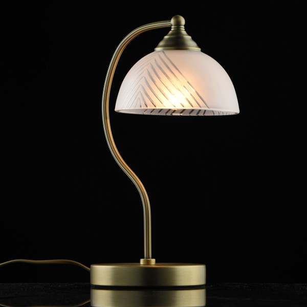 картинка Настольная лампа Афродита 317035101 от магазина BTSvet
