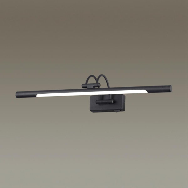 картинка Подсветка для картин светодиодная с выключателем Revola 4909/8WL от магазина BTSvet