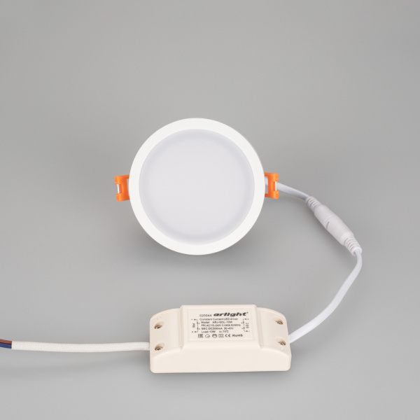 картинка Светодиодная панель встраиваемая LTD-95SOL-10W Day White (Arlight, IP44 Пластик, 3 года) 017990 от магазина BTSvet