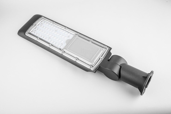 картинка Уличный консольный светильник светодиодный 32253 IP65 от магазина BTSvet