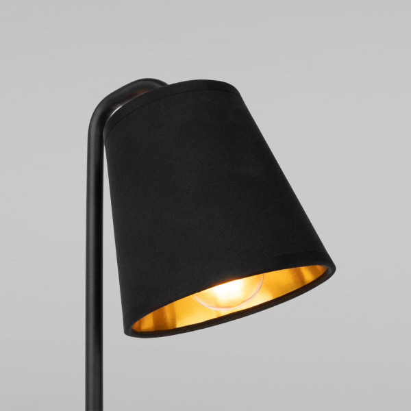 картинка Настольная лампа Montero 01134/1 черный от магазина BTSvet